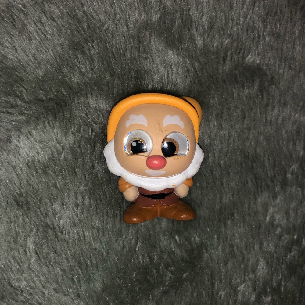 Disney Doorables Series 6